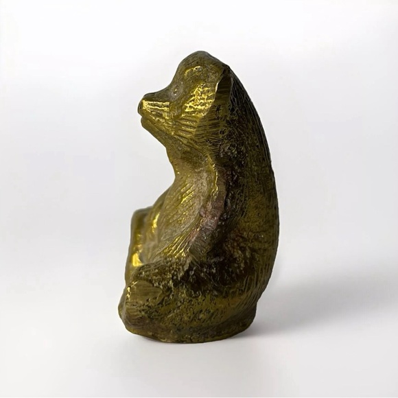 Vintage Solid Brass Bear Wearing Bow Tie Small Figurine 1.5” Paperweight - Picture 4 of 6